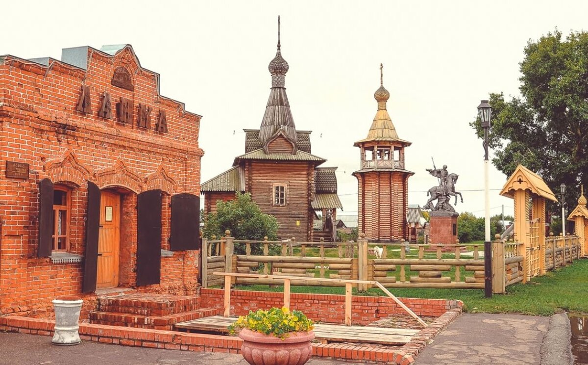 Музей заповедник "Старина Сибирская" в Большеречье.