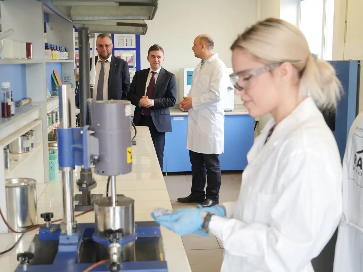 День женщин и девочек в науке. Полимер иваново. Полимер иваново. Штрипс 08пс в рулоне. Переработка полимерной пленки иваново новоталицы.