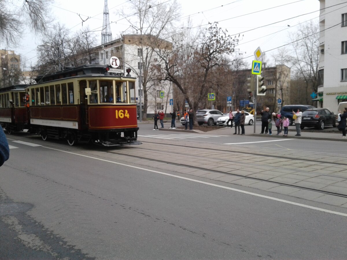 Трамвай типа Ф (фонарный).