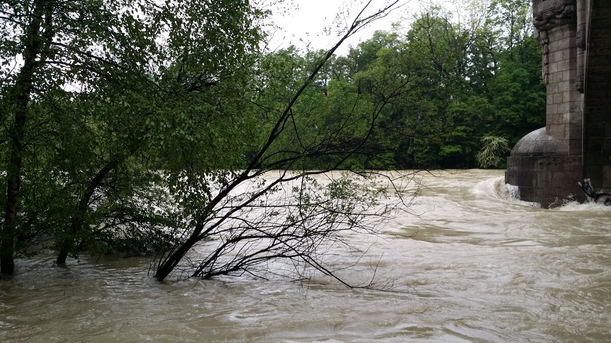 Река Изар. Мюнхен, 22.05.2019