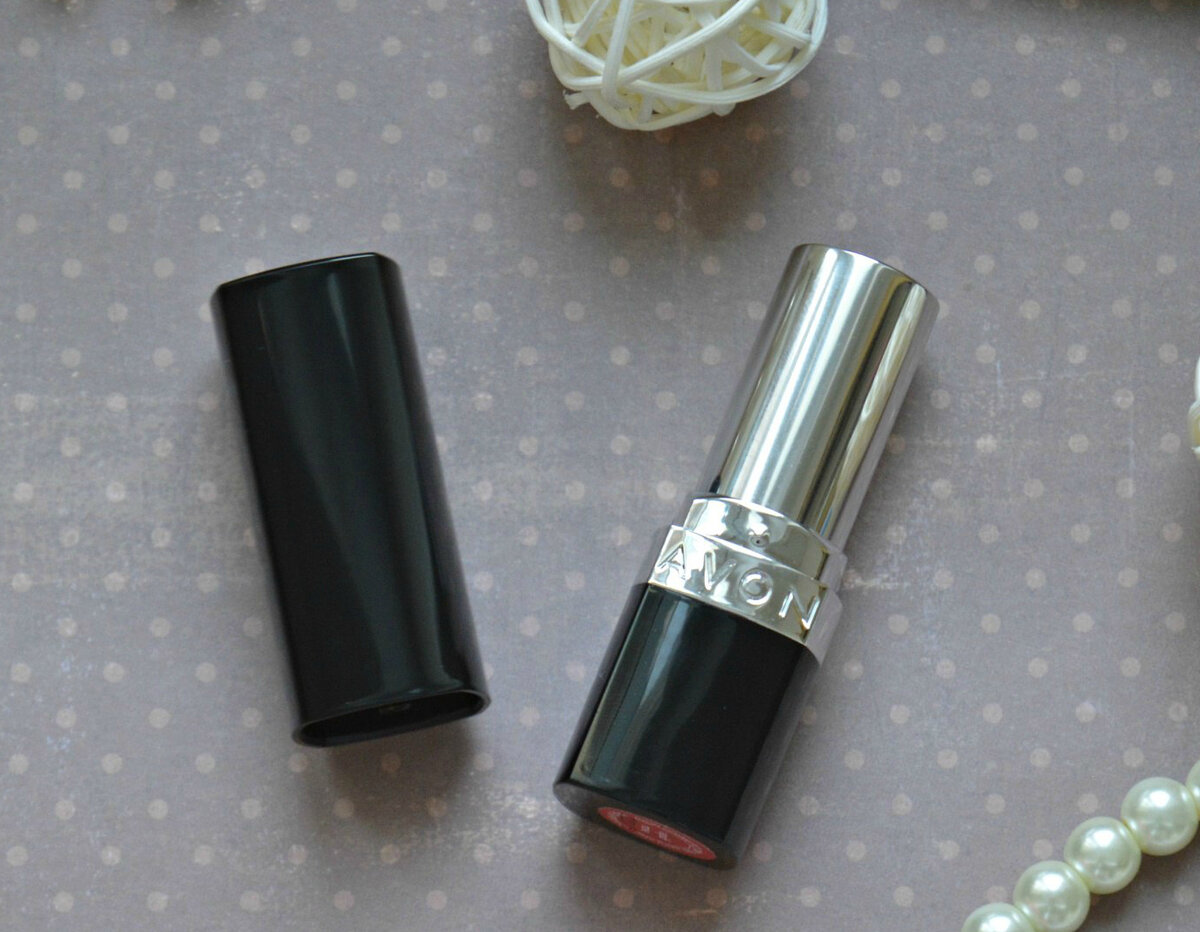 Губная помада от Avon "Максимум цвета" (Ultra Colour) в оттенке "Нежная роза" (Rapid Rose)