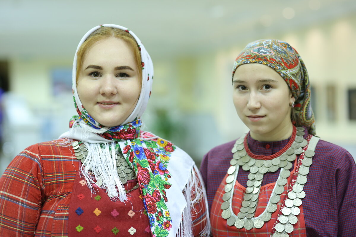 Фото удмуртов женщин и мужчин