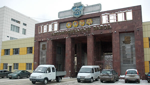 Горьковский автомобильный завод (ГАЗ) — крупнейший производитель легковых, лёгких грузовых автомобилей и микроавтобусов.