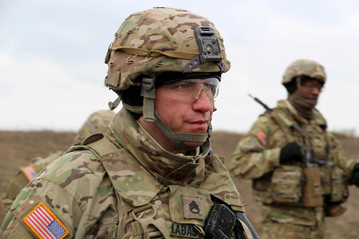 Американские военные в Донбассе. Источник изображения: https://vk.com/denis_siniy