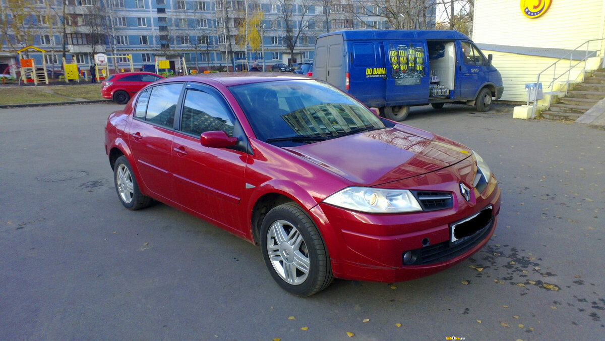 Renault Megane 2008 г.в. Фото использовано в качестве иллюстрации. Источник — сервис «Яндекс Картинки».