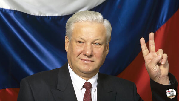 Почему Ельцин был символом эпохи, первым президентом и позором России
