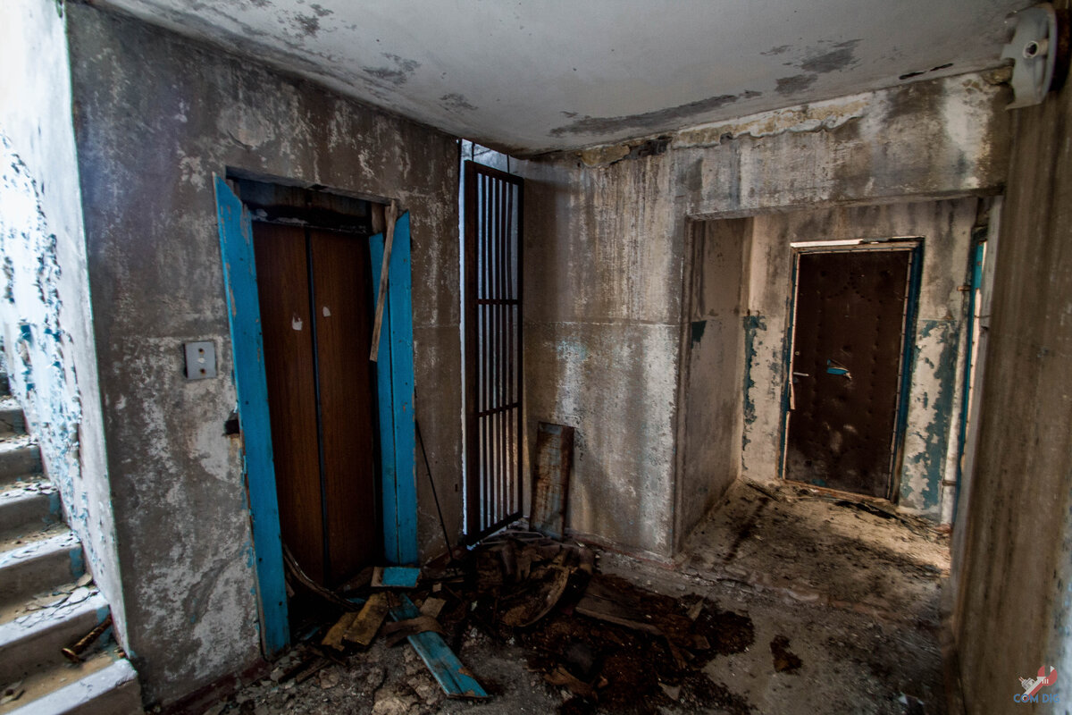 Узнали, почему во всех жилых домах Припяти застряли лифты