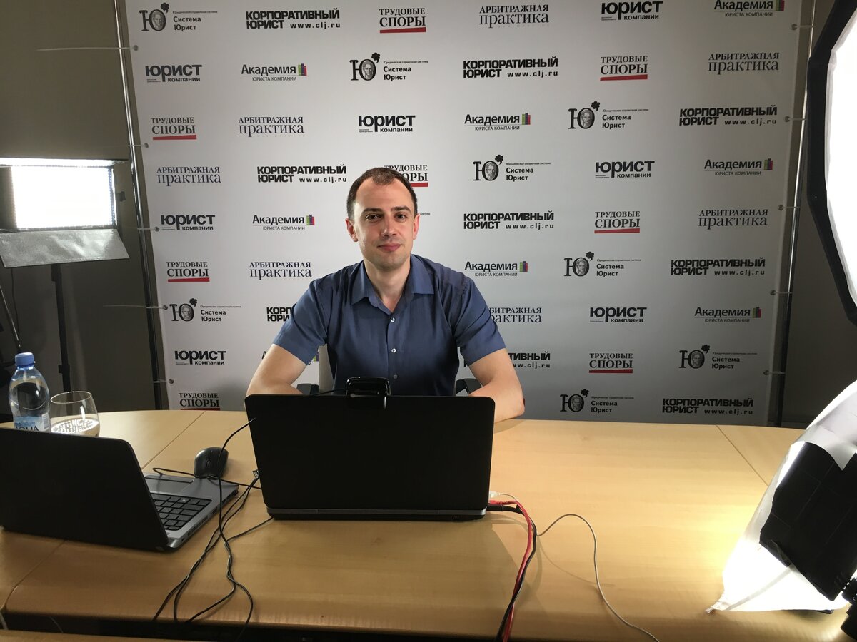 Это я после успешного прохождения испытательного срока