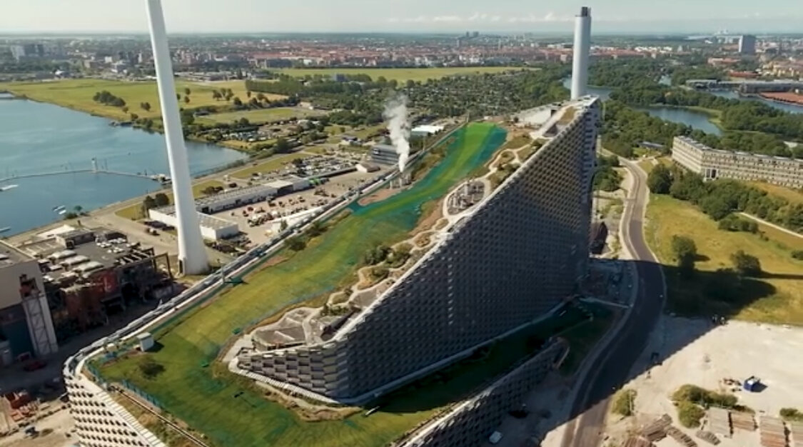  Лыжный склон