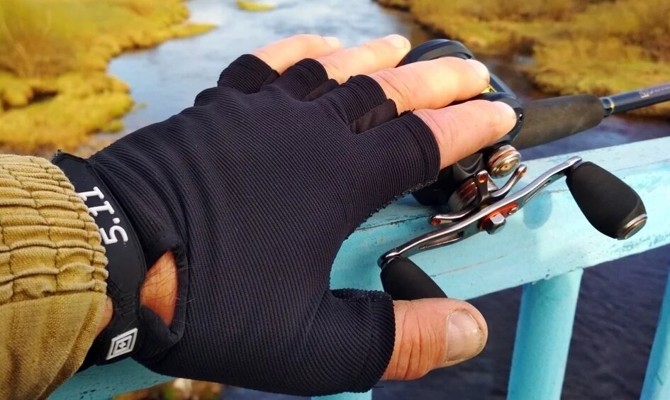 3 вида рыболовных перчаток, чтобы не мерзли руки и не кусали комары