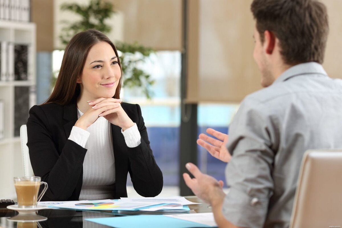 Знакомоство с новым коллегой