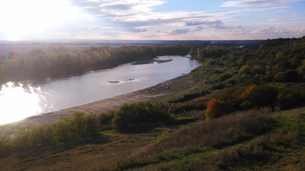 Река Лаба (моё фото) недалеко от памятнику М.Пинкензону