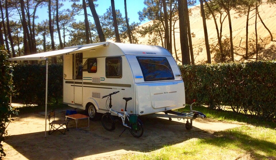 Прицеп-дача Adria Aviva 360DK