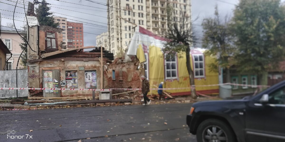 Снос домов энгельс. Дом развалина. Аварийный дом саратов. Дома под снос энгельс 2024. Расселение лётного городка 5домов.