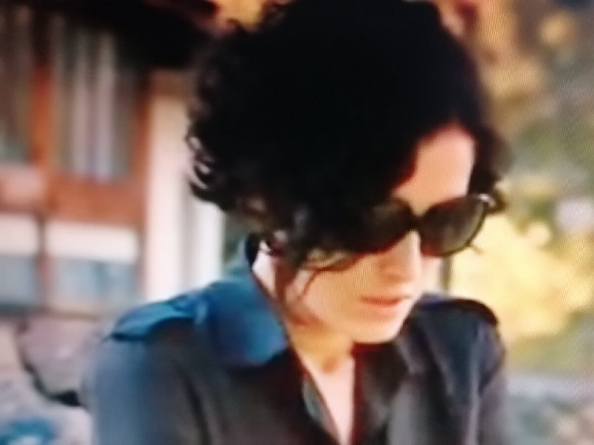 Кадр из фильма "Конец света" (2012)