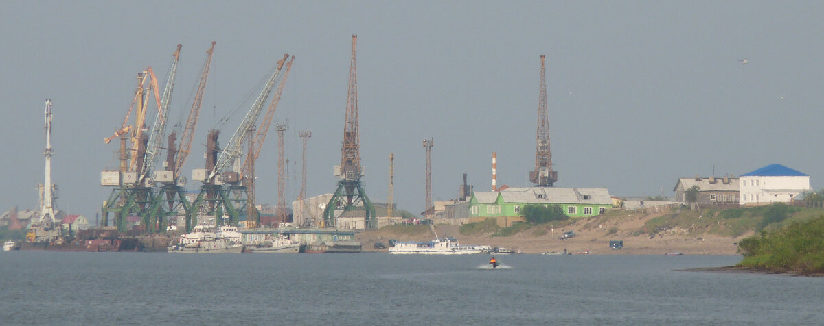 Нарьян-Мар, вид с Печоры. Фото: ААТ, Wikimedia Commons