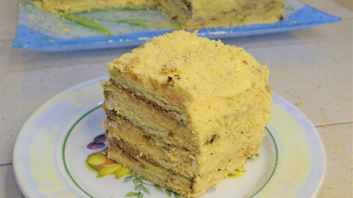 Малиновый торт без выпечки из печенья, творога и сметаны
