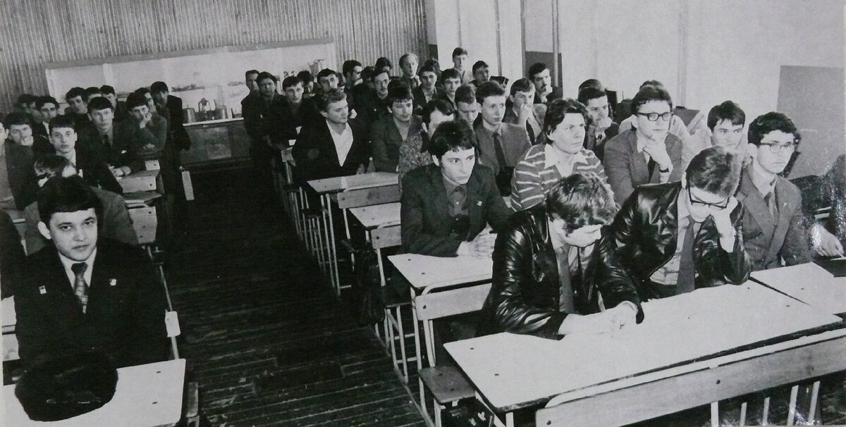 Военная кафедра в ВУЗе в СССР! | Мысли и по волне моей памяти | Дзен