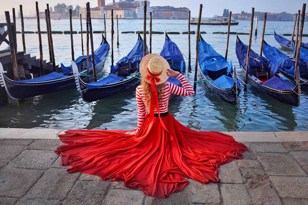 Итак, влюбить мужчину в себя можно только при условии – быть искренней в своих чувствах и эмоциях, мыслях, намерениях и поступках. Любовь – это всегда правда.