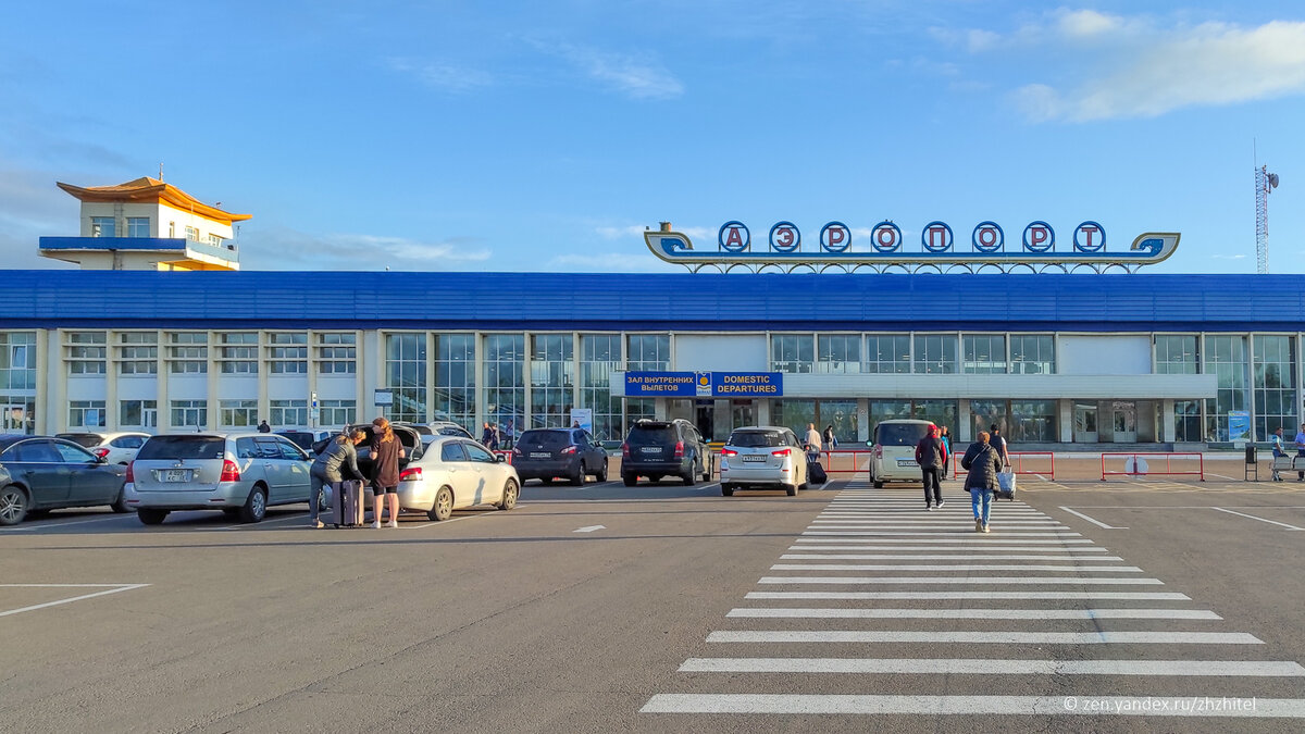 Люблю рассматривать региональные аэропорты. Аэропорт «Байкал» — один из хороших примеров небольшого, но удобного и дружелюбного аэропорта.-2