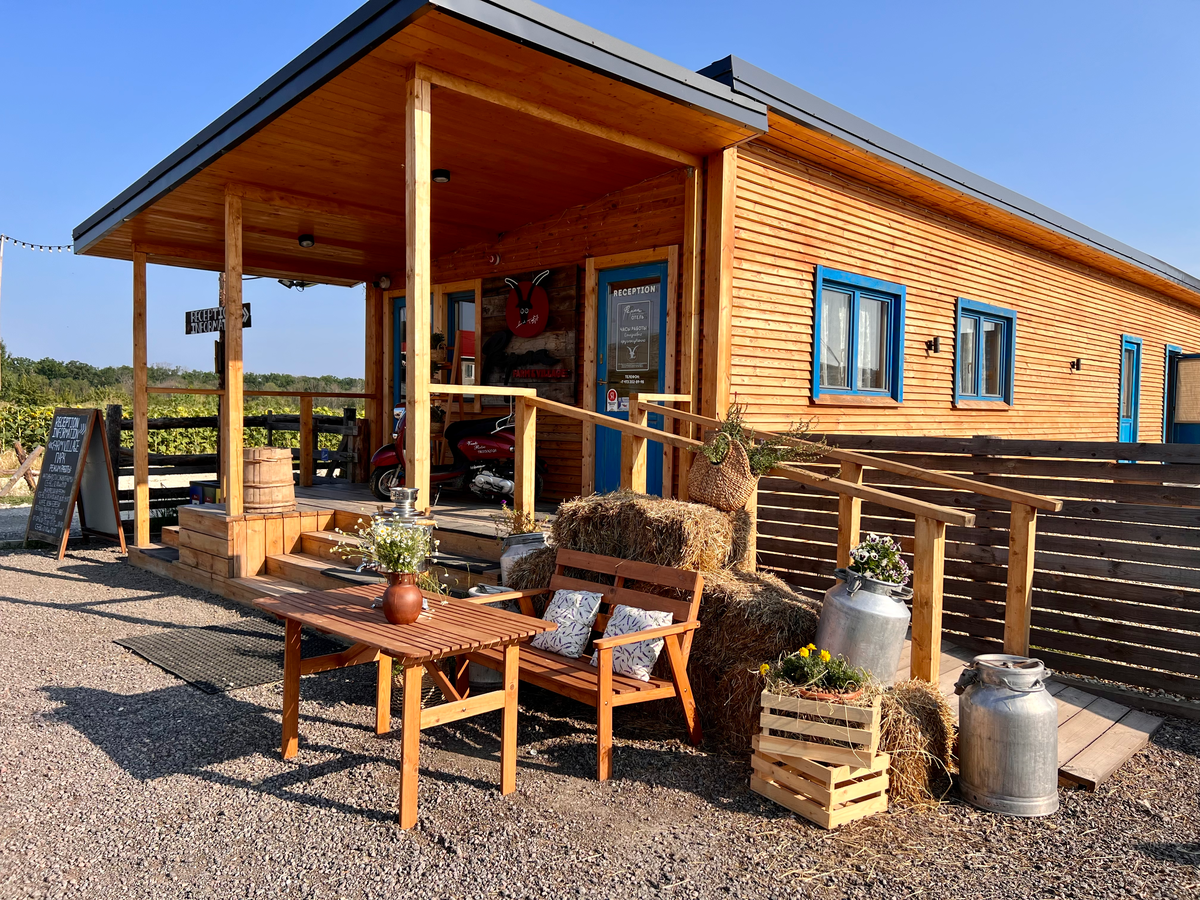 Листайте галерею