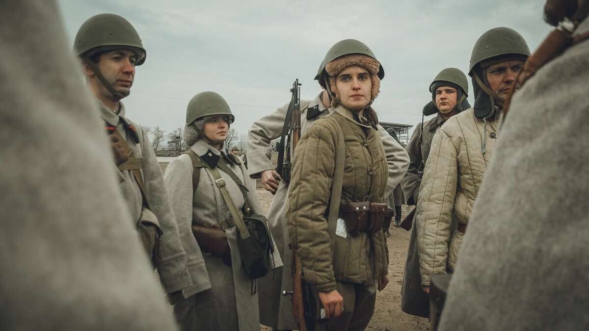     Предложение регионального отделения КПРФ по переименованию площади Ошарской в Сталинградскую обсуждают в соцсетях жители Нижнего Новгорода. Большинство горожан не поддерживают эту идею коммунистов.