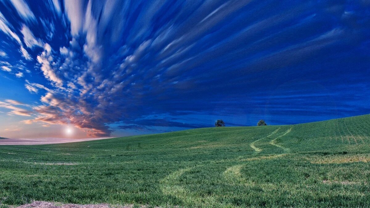 Облака низко стелятся – к непогоде. Фото: pxhere.com