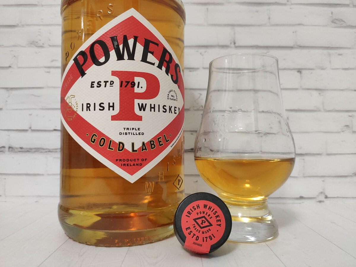 7. Powers gold label 43,2% 0,7л. Powers gold. виски пауэрс голд лейбл. Powers виски 0.