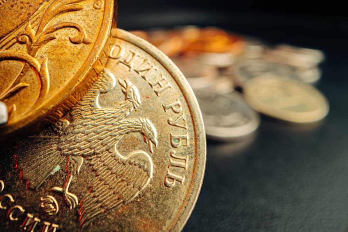    Минфин РФ использует в декабре деньги, отложенные на «черный день» Алексей А.