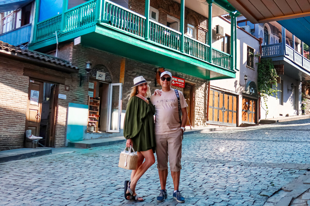 Фото вдвоем на память в "Городе любви".