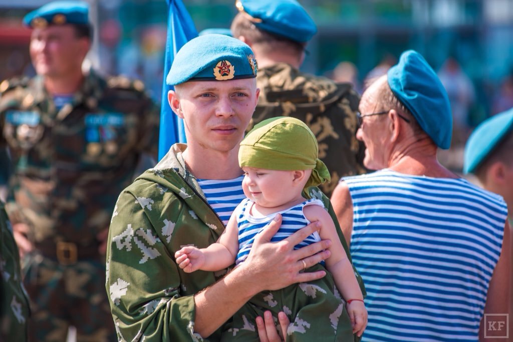 Скоро подрастут новые десантники