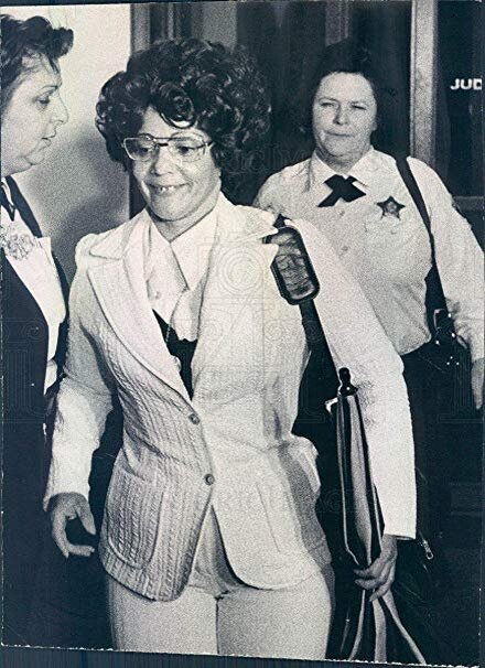 Источник фото: https://www.imagenesmy.com/imagenes/welfare-queen-of-chicago-linda-taylor-47.html