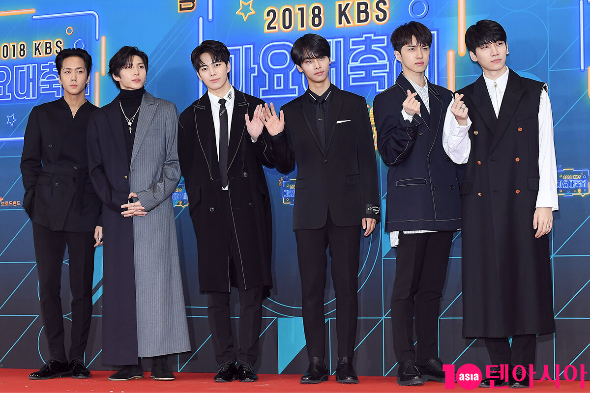 VIXX / Фото = База данных TENASIA