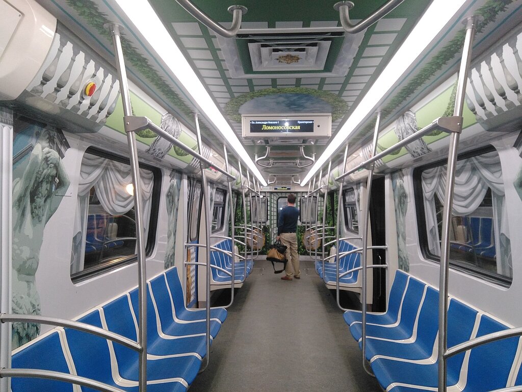 Новый вагон метро спб