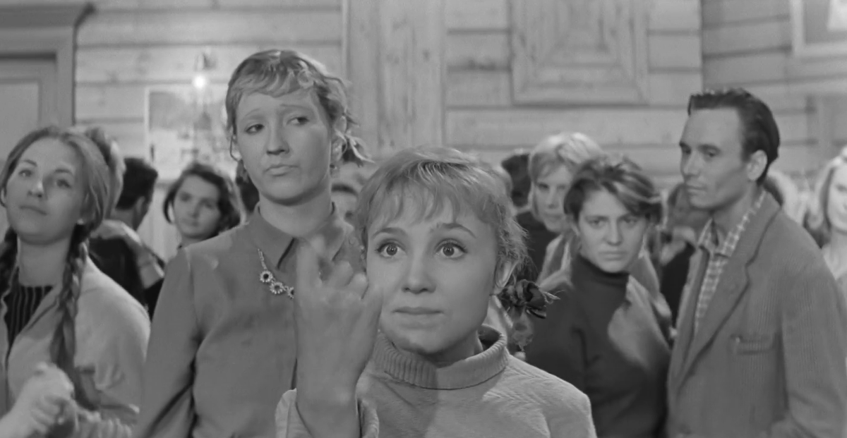Кадр из к/ф "Девчата", 1961 г.