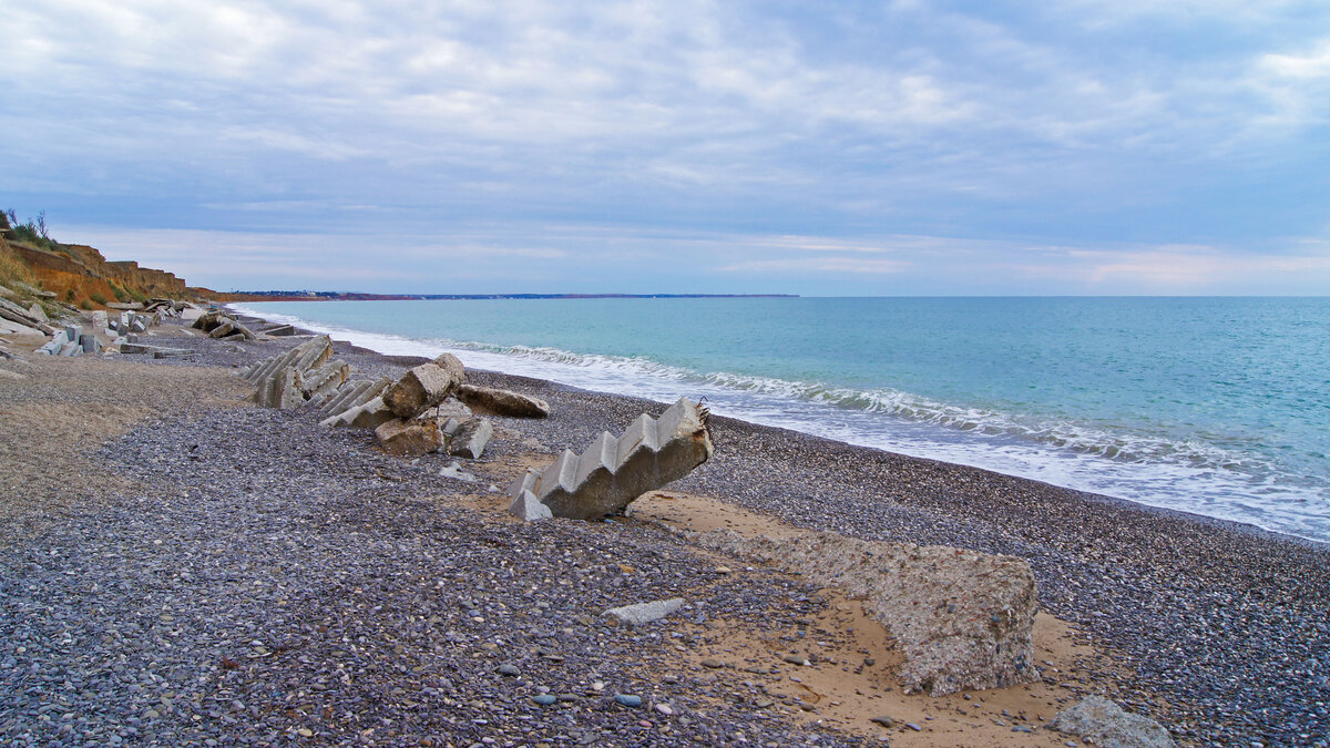 Николаевка погода на 14. Море в Николаевке Крым 2021. Николаевка Крым Пирс. Горизонт Николаевка.