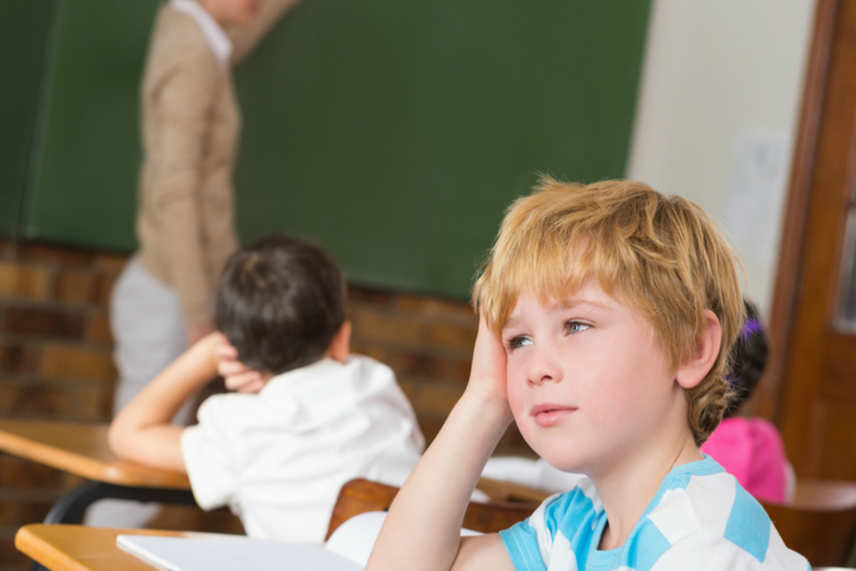 Почему ребенок плохо учится и как ему помочь?