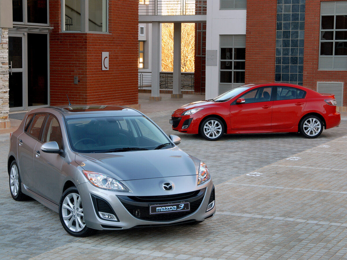 Mazda 3 BL данную машину можно приобрести от 2009 года выпуска.