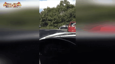 Грузовик и легковушка