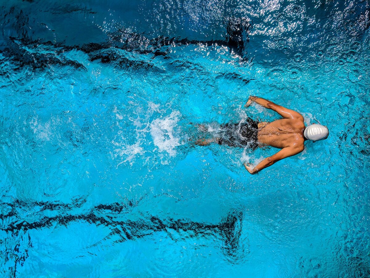 Source: https://www.pexels.com/photo/person-swimming-on-body-of-water-863988/