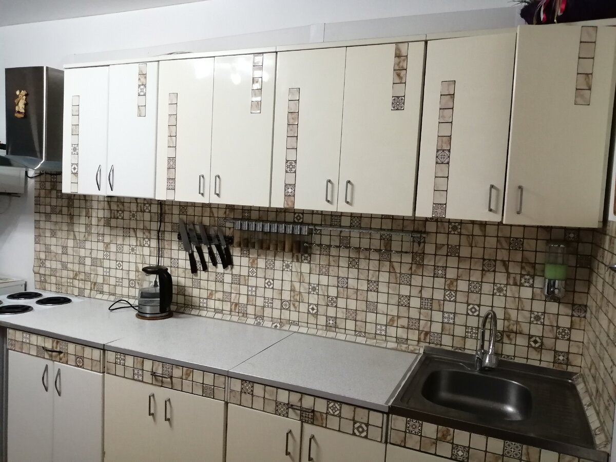 Такой получился гарнитур 