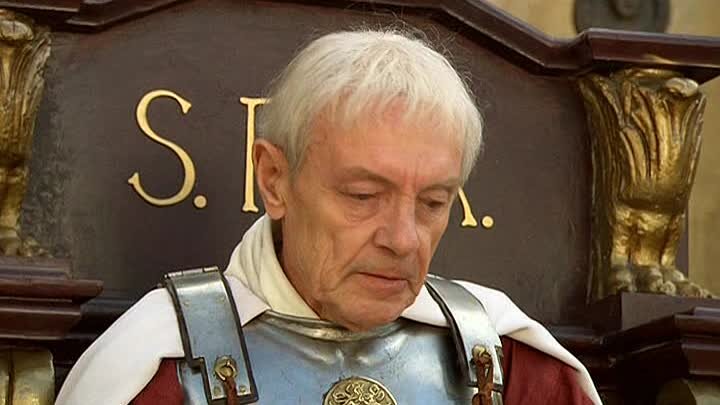 Кадр из сериала "Мастер и Маргарита", 2005 г. 