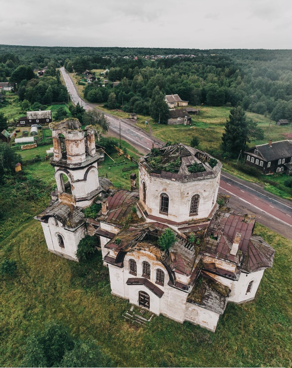 Остров Ярославская область заброшенный храм