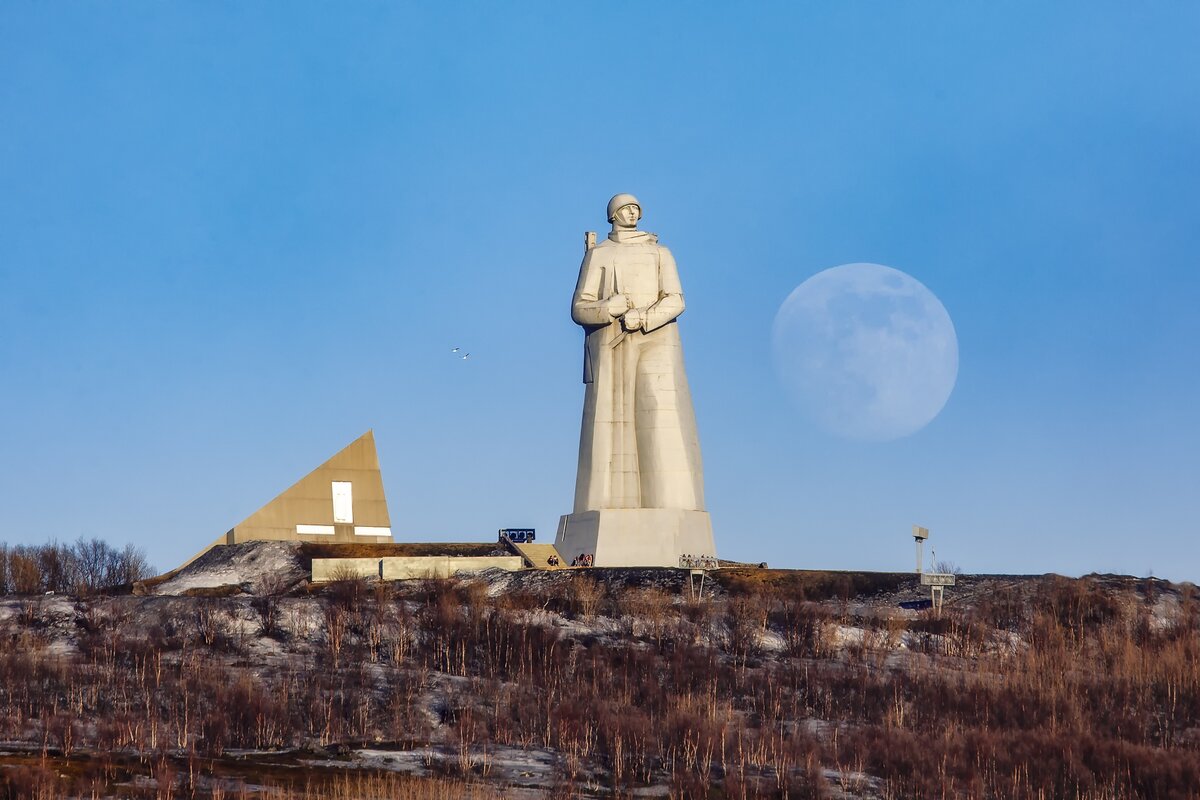 Защитникам советского заполярья или Алеша.