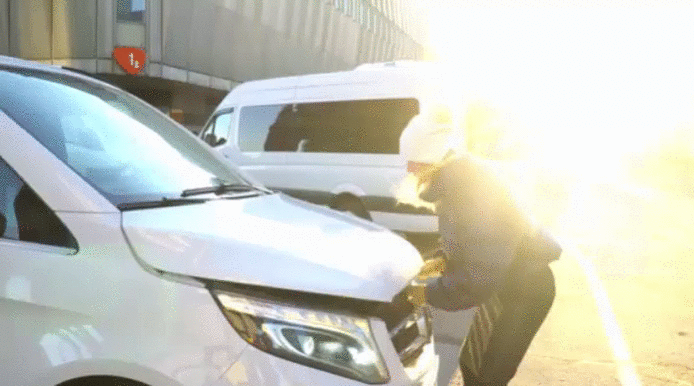 Лиса Рулит. Под капотом Мерседеса V-класса