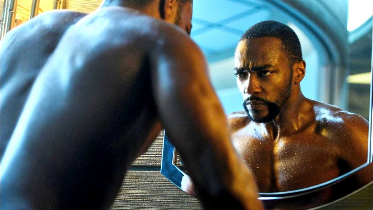 Сокол не может поверить, что его взяли вместо Киннамана