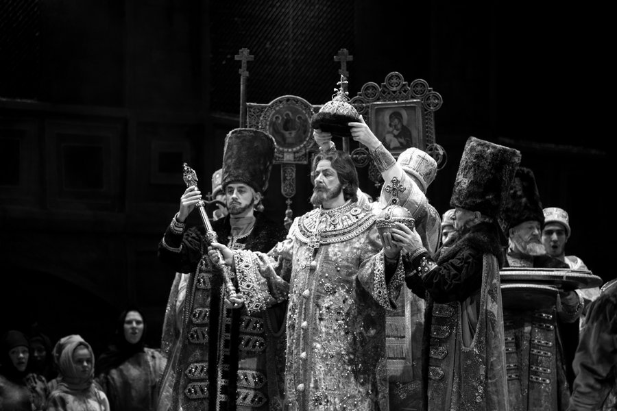 Сцена из оперы "Борис Годунов".