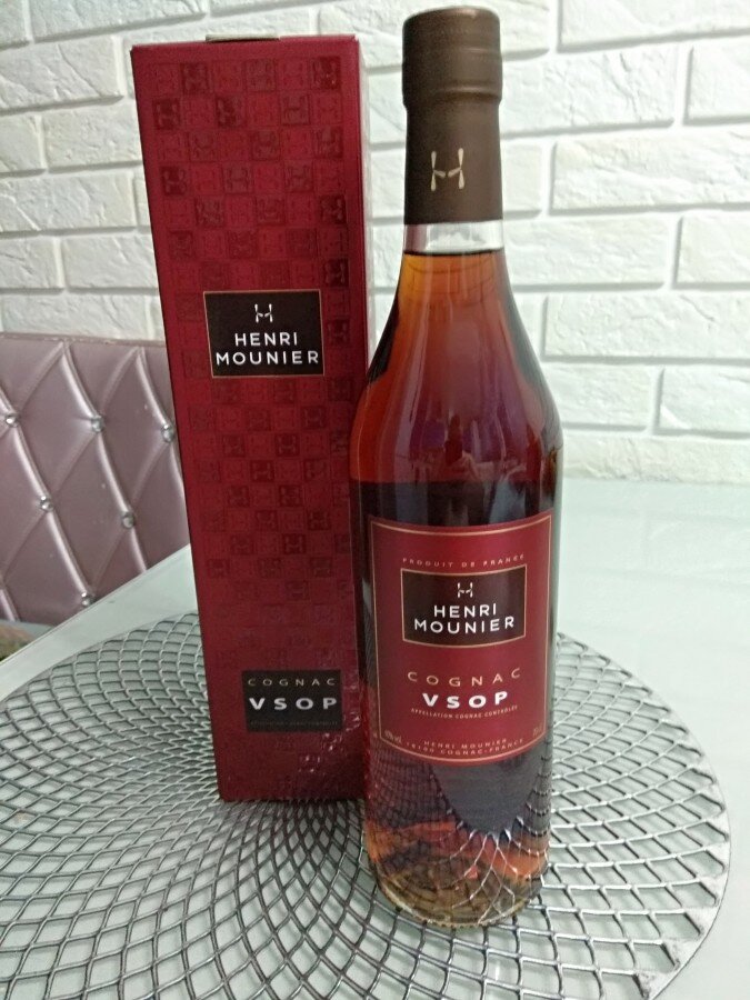 Обзор на французский коньяк Henri Mounier VSOP | Cognac (чный) Маньяк ...