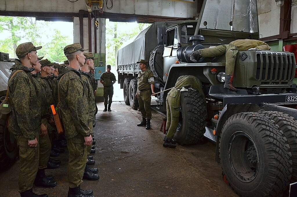 водитель такелажник в армии