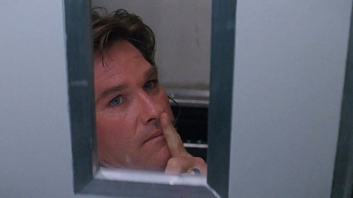 "Один капучино с собой, пожалуйста..." , "Приказано уничтожить", 1996 год.